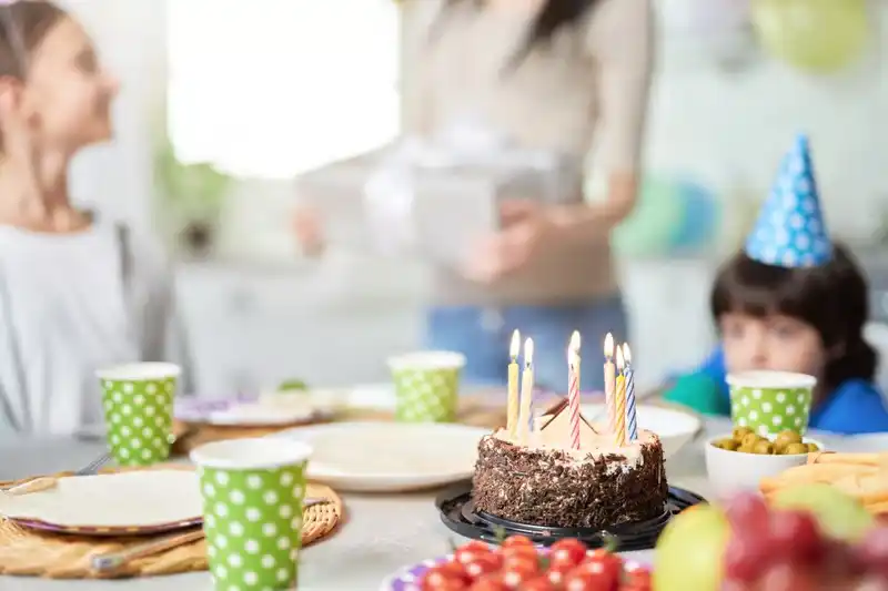 birthday food deals